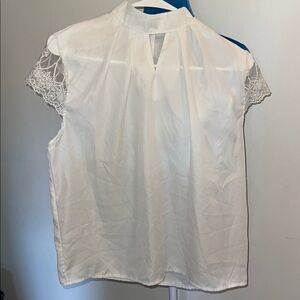 Chic White Lace Sleeve Women's Blouse
